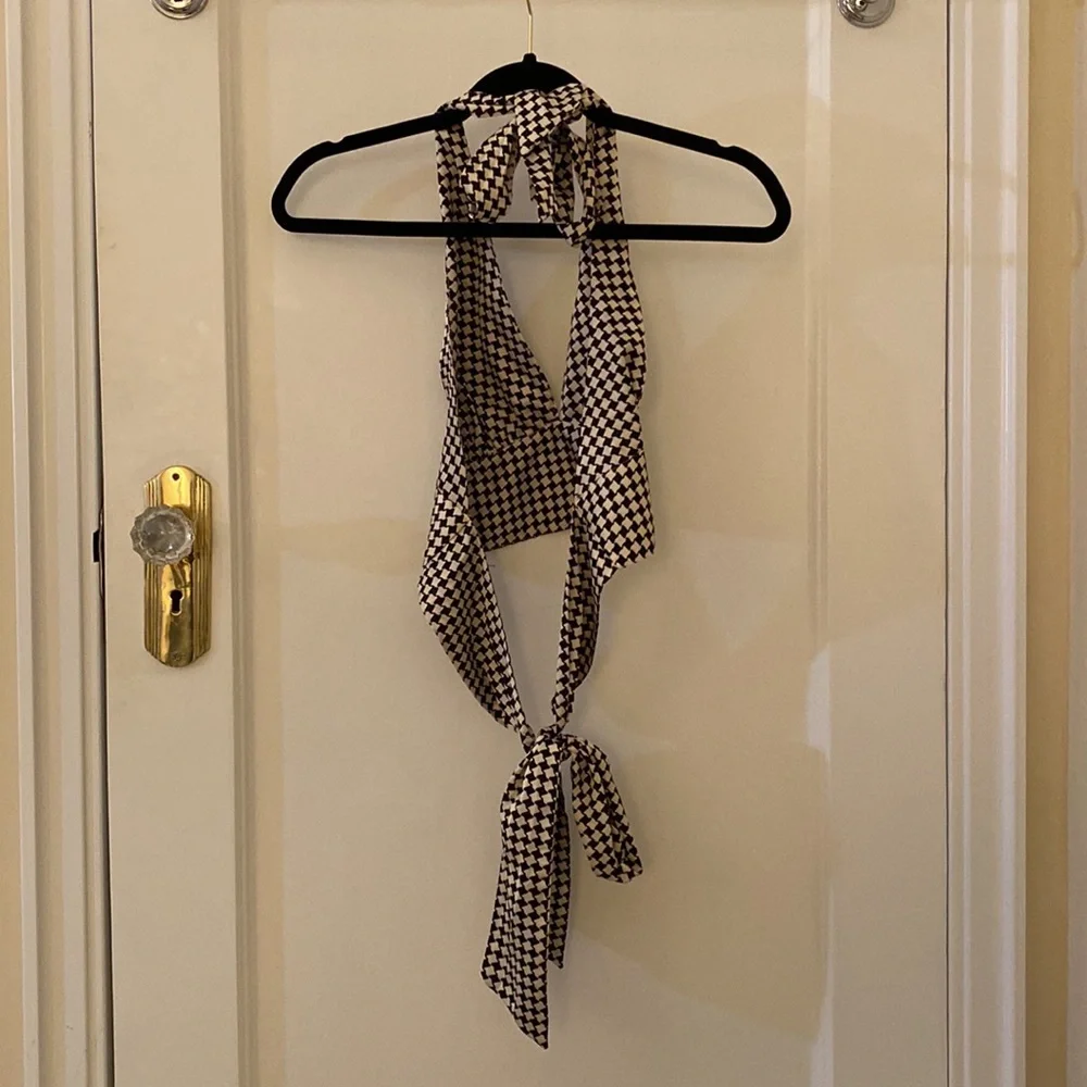 Open back tie neck and tie back crop top - Picture 2 of 4